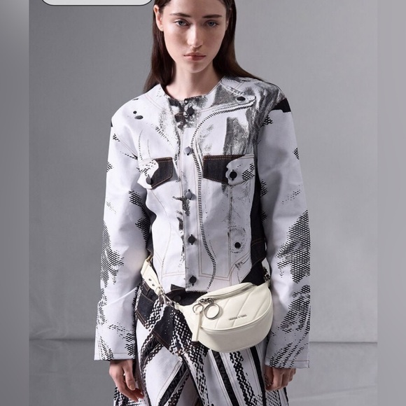 Charles & Keith Handbags - ✨Host pick✨Charles & Keith Cream Crossbody Bag with Gold Chain